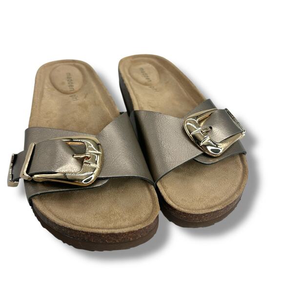 NEW Madden Girl Brookk Buckled Footbed Slides Size 6.5 Metallic Taupe Sandals - Picture 3 of 10